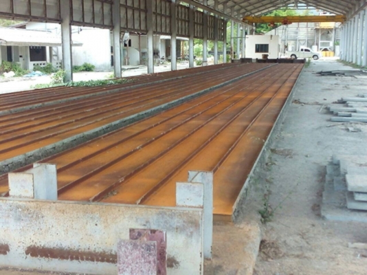 ขาย..ชุดแบบหล่อแผ่นพื้น..320000. มีอุปกรณ์ครบชุด (ชุดรอกไฟฟ้า2ชุดขาย..350000.)