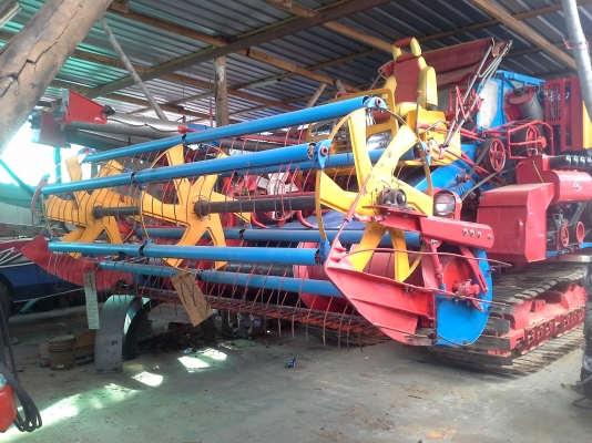 รับซ่อม แก้ปัญหารถเกี่ยวข้าวเหล็ก แก้เป็นระบบ ติดปาก ติดตู้ ติดตูด อยากขายขายไม่ได้ เก็บงาน ทำสีเพื่อขาย ช่วยได้ครับ