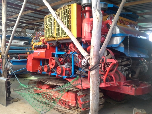 รับซ่อม แก้ปัญหารถเกี่ยวข้าวเหล็ก แก้เป็นระบบ ติดปาก ติดตู้ ติดตูด อยากขายขายไม่ได้ เก็บงาน ทำสีเพื่อขาย ช่วยได้ครับ