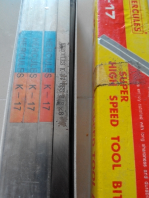 มีดกลึงสี่เหลี่ยม HSS 3/8" มีดกลึงสี่เหลี่ยม HSS 3/8"