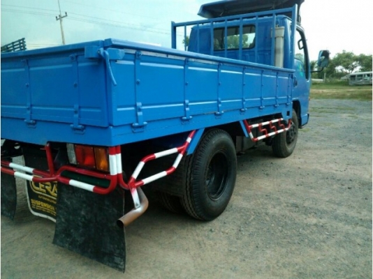 ขาย6ล้อสั้น NKR88แรง เครื่องดี แคชซีสวย ยางใหม่6เส้น ภายในสวย เอกสารพร้อมโอน