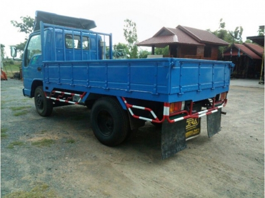 ขาย6ล้อสั้น NKR88แรง เครื่องดี แคชซีสวย ยางใหม่6เส้น ภายในสวย เอกสารพร้อมโอน