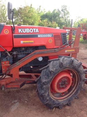 แทรกเตอร์คูโบต้า m5000 สถาพเยี่ยม เดิมๆทั้งคัน พร้อมใช้งาน ขายพร้อมผานดันหน้าและผานหลัง