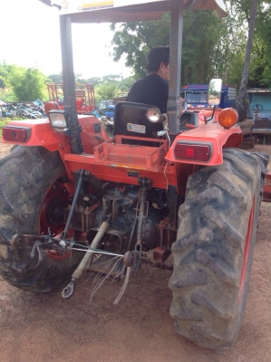 แทรกเตอร์คูโบต้า m5000 สถาพเยี่ยม เดิมๆทั้งคัน พร้อมใช้งาน ขายพร้อมผานดันหน้าและผานหลัง
