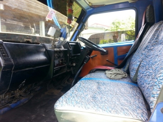 ขายISUZU NKR100 แรง ดั้ม3คิวเครื่องดี แคชซีสวย เฟืองท้ายใหญ่6น็อต ภายในสวย เอกสารพร้อมโอน