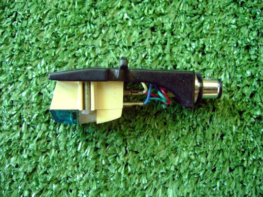 ขาย Headshell พร้อมหัว Technics 270C ไม่มีปลาย ขาย Headshell พร้อมหัว Technics 270C ไม่มีปลาย