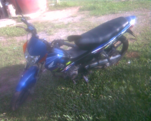 โซนิคเดิมๆเครื่องดีทะเบียนพร้อมโอน