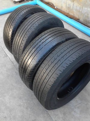 205/70R15 BRIDGASTONE DURAVIS R611  มีชุด 4 เส้น TEL.081-427-3941