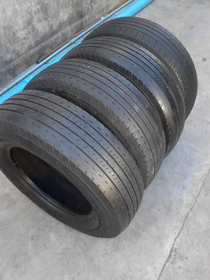 205/70R15 BRIDGASTONE DURAVIS R611  มีชุด 4 เส้น TEL.081-427-3941