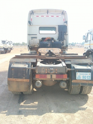 ขายรถหัวลาก HOWO Tractor truck 2011