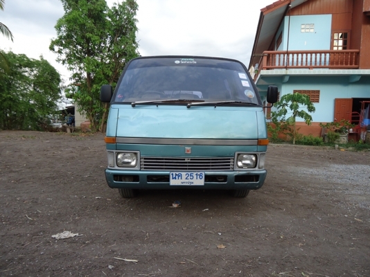 รถ ตู้  ISUZU   สภาพพร้อมใช้งาน เครื่องดีทีเดียวติด