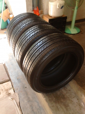 YOKOHAMA Earth-1 **ยางไม่เคยปะทั้ง 4 เส้น ถอดจาก BENZ TEL.081-427-3941