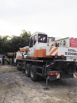 ขายzoom lion 16 ตัน ขายzoom lion 16 ตัน