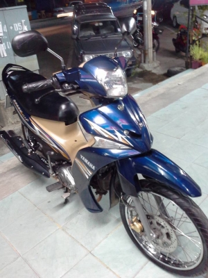 รุ่นใหม่ล่าสุด Yamaha Spark 115i ปี 2556 (สตาร์ทมือ) รถสวยมากๆ