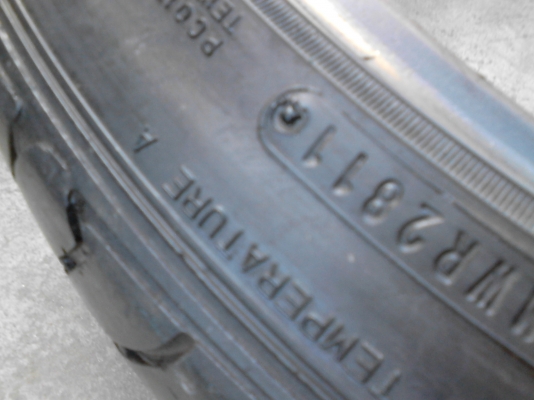 205/45R17 DUNLOP SP-SPORT LM703  มี 1 คู่  TEL.081-427-3941