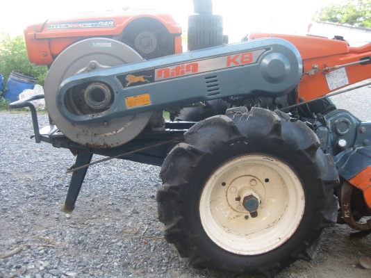 รถพรวนดินเดินตาม รถพรวนดินเดินตาม