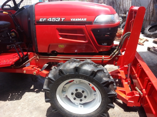 รถคุณภาพมาแล้ว...ยันร์ม่า EF453T 4 WD ใบมีดดันหน้าใหม่ เช็คสภาพพร้อมลุยงาน