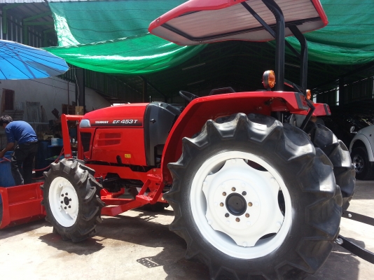 รถคุณภาพมาแล้ว...ยันร์ม่า EF453T 4 WD ใบมีดดันหน้าใหม่ เช็คสภาพพร้อมลุยงาน