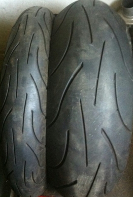 ขายยางมิชลิน 120/70/17 -190/55/17 ปี 2008  สภาพ 95 เปอร์เซ็นต์