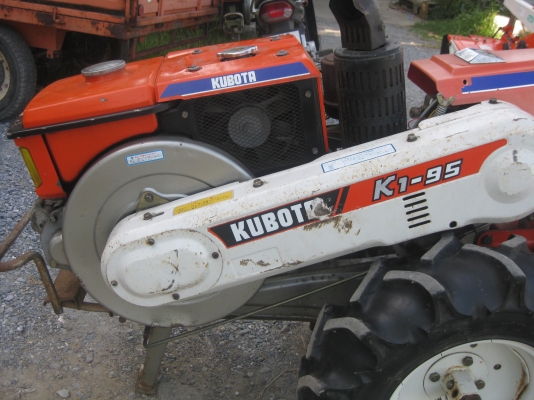 รถพรวนดินเดินตาม รถพรวนดินเดินตาม