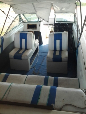 ขายเรือเร็วไฟเบอร์กาส 22 ฟุต เครื่องยามาฮา 200 แรง สภาพพร้อมใช้ สนใจติดต่อสอบถามใด้