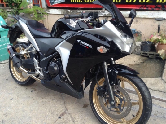 ราคากระหน่ำโลก Cbr250 ถูกสุดๆ 72,500 บาท ต่อรองได้