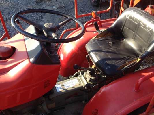 YANMAR YM1401D 3 สูบ 4WD