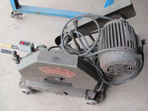 ขายตัดเหล็กวินเนอร์16นิ้ว สวยๆพร้อมใช้ มี2ตัวให้เลือก