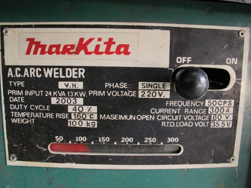 ขายเครื่องเชื่อมไฟฟ้าMAKITA300แอมป์ คอยด์ทองแดงแท้