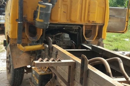 6ล้อดัมพ์ TOYOTA 115แรงม้า BU87 รถพร้อมใช้ เครื่องดี เอกสารเล่มทะเบียน 087-2976734