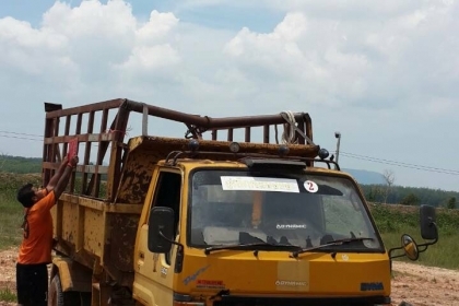 6ล้อดัมพ์ TOYOTA 115แรงม้า BU87 รถพร้อมใช้ เครื่องดี เอกสารเล่มทะเบียน 087-2976734