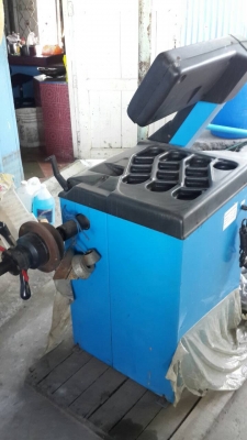 ขายเครื่องถ่วงล้อ เครื่องถอดยาง เครื่องสตีมยาง