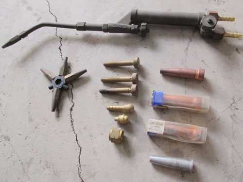 ขายหัวเชื่อมแก๊สพร้อมอะหลั่ยตามภาพทั้งหมด พร้อมใช้ครับ