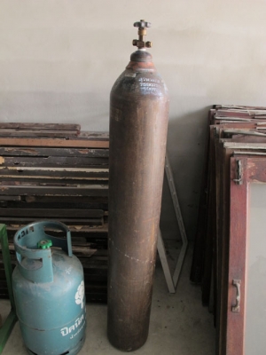 ขายถังลมออกซิเจนสวยๆ