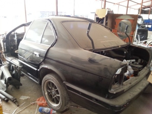 ขาย BMW E34 ทั้งหมด 3 คัน ขาย BMW E34 ทั้งหมด 3 คัน