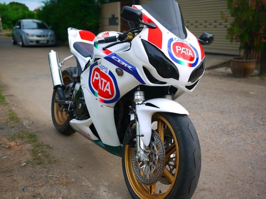 ขายcbr400ปี92ทะเบียนเเท้แฟร์ลิ่ง08เครื่องสดจัดไฟเเนทท์ได้