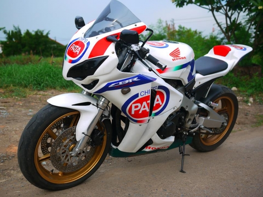 ขายcbr400ปี92ทะเบียนเเท้แฟร์ลิ่ง08เครื่องสดจัดไฟเเนทท์ได้