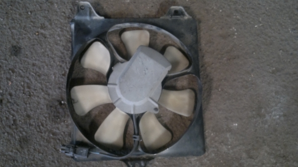 พัดลมหม้อน้ำ Toyota ST-190 3 น็อต พัดลมหม้อน้ำ Toyota ST-190 3 น็อต