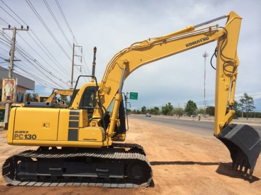 ขายรถแบคโฮ KOMATSU PC130-6 ระบบไฟฟ้าเต็ม รถนอกนำเข้าสภาพสวย สนใจติดต่อ 081-2990958 มีVDOการทำงานครับ ขายรถแบคโฮ KOMATSU PC130-6 ระบบไฟฟ้าเต็ม รถนอกนำเข้าสภาพสวย สนใจติดต่อ 081-2990958 มีVDOการทำงานครับ