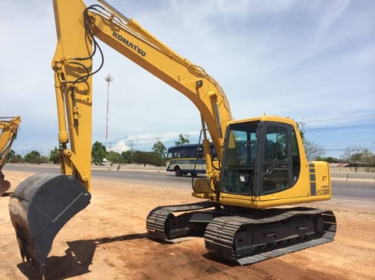 ขายรถแบคโฮ KOMATSU PC130-6 ระบบไฟฟ้าเต็ม รถนอกนำเข้าสภาพสวย สนใจติดต่อ 081-2990958 มีVDOการทำงานครับ ขายรถแบคโฮ KOMATSU PC130-6 ระบบไฟฟ้าเต็ม รถนอกนำเข้าสภาพสวย สนใจติดต่อ 081-2990958 มีVDOการทำงานครับ