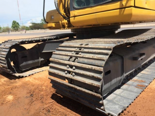 ขายรถแบคโฮ KOMATSU PC130-6 ระบบไฟฟ้าเต็ม รถนอกนำเข้าสภาพสวย สนใจติดต่อ 081-2990958 มีVDOการทำงานครับ ขายรถแบคโฮ KOMATSU PC130-6 ระบบไฟฟ้าเต็ม รถนอกนำเข้าสภาพสวย สนใจติดต่อ 081-2990958 มีVDOการทำงานครับ