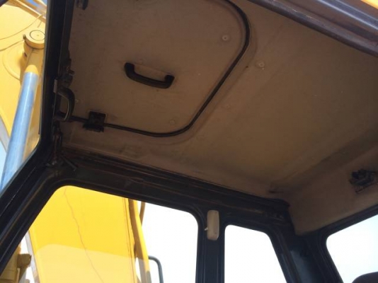 ขายรถแบคโฮ KOMATSU PC130-6 ระบบไฟฟ้าเต็ม รถนอกนำเข้าสภาพสวย สนใจติดต่อ 081-2990958 มีVDOการทำงานครับ ขายรถแบคโฮ KOMATSU PC130-6 ระบบไฟฟ้าเต็ม รถนอกนำเข้าสภาพสวย สนใจติดต่อ 081-2990958 มีVDOการทำงานครับ