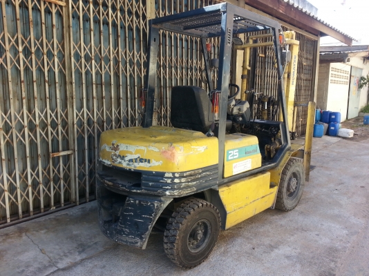 ขายด่วนมาก โฟคลิฟ โคมัสสุ 2.5ตัน ออโต้ เสาฟลูฟรี