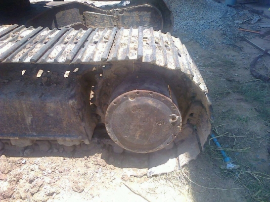 **500,000 บ.ต่อรอง**ขายแบ็คโฮ mark2 200 SK907ll ปั้มK3V เครื่อง6D15 โบ เครื่องดีปั้มดี ตัวเดินใหญ่ เอวดี ช่วงล่าง โซ่ ใบแทร็ก โรลเลอร์ สป็อคเก็ต ล้อนำ แคเรีย สภาพ 60-70\% บูมอาร์มดีไม่ปะ บอดีดี สีสันดี รถใช้งานปกติ ขายตามสภาพพ เอกสารสัญญาซื้อขาย ราคา ต่อรอ