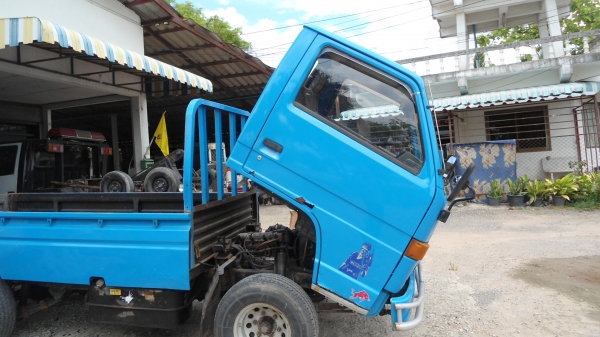 ขายอีซูสุเครื่อง 74 แรงสวยๆทะเบียน ม 79 ดั้มหัวใด้ครับพวงมาลัยเพาเวอร์ ขายอีซูสุเครื่อง 74 แรงสวยๆทะเบียน ม 79 ดั้มหัวใด้ครับพวงมาลัยเพาเวอร์