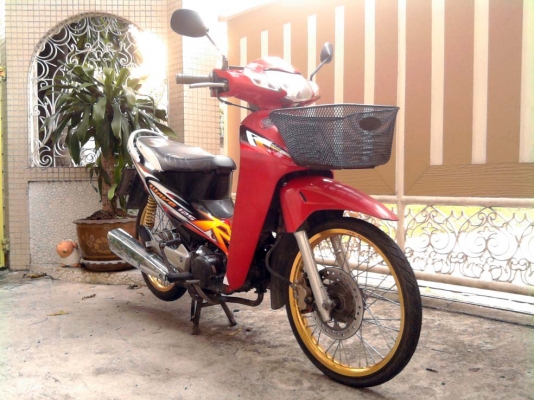 ขออนุญาติขาย HONDA WAVE 125RU-Box โอนให้ฟรีครับ