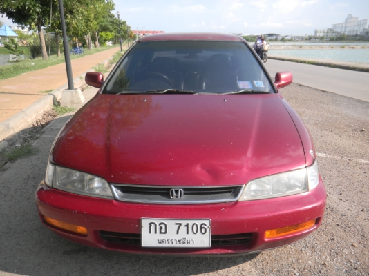 ขาย Honda accord ปี96 ไฟสองก้อน ขาย Honda accord ปี96 ไฟสองก้อน