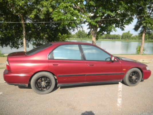ขาย Honda accord ปี96 ไฟสองก้อน ขาย Honda accord ปี96 ไฟสองก้อน