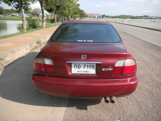 ขาย Honda accord ปี96 ไฟสองก้อน ขาย Honda accord ปี96 ไฟสองก้อน