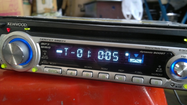 เครื่องเล่น Kenwood CD/MP3 Dynamic BOOST E303